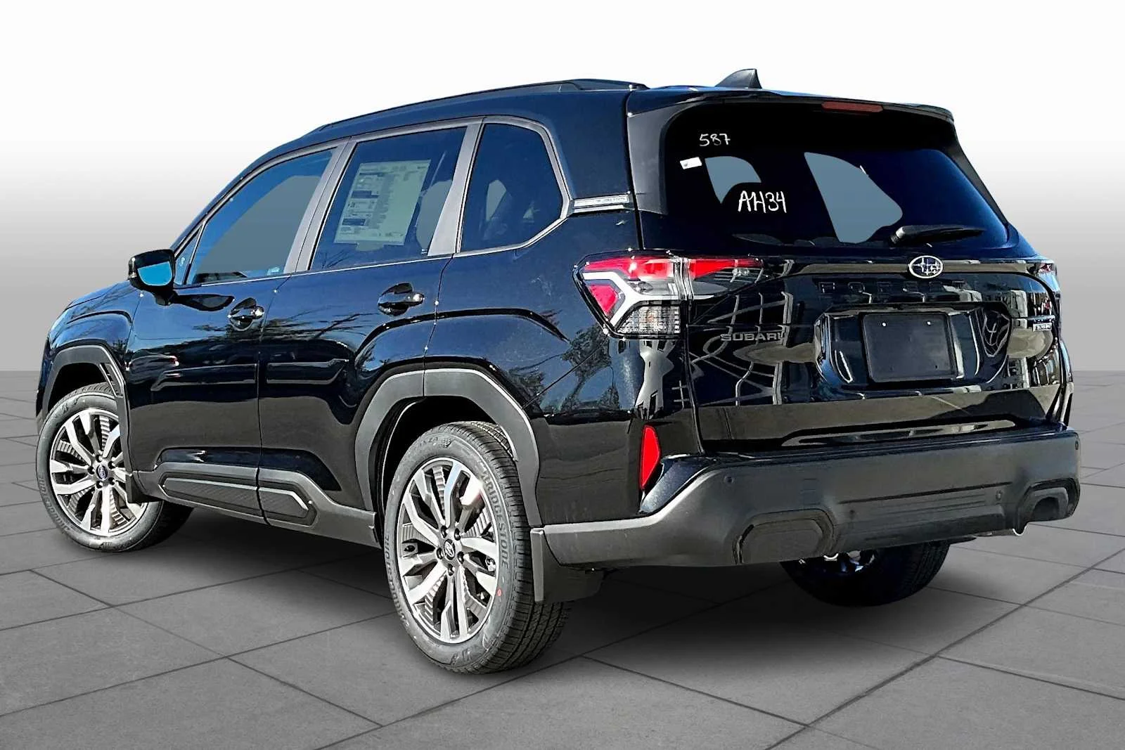New 2026 Crystal Black Silica Subaru Touring image 11