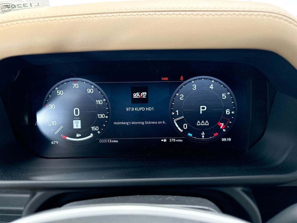 New 2026 Santorini Black Land Rover X-Dynamic SE image 33