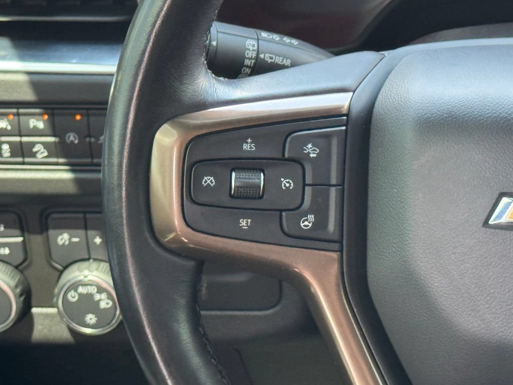 Used 2021 MIDNIGHT BLUE METALLIC Chevrolet High Country image 26