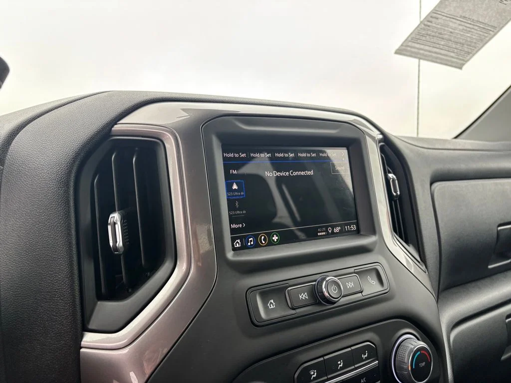 Used 2025 White Chevrolet WT image 20