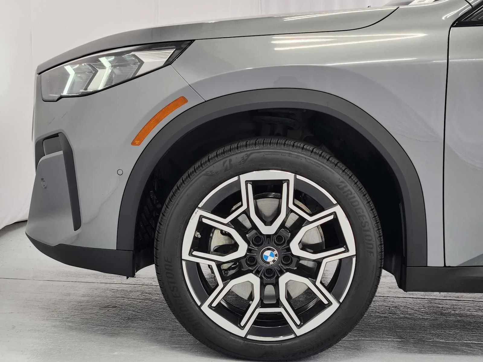 Certified Used 2026 Skyscraper Grey Metallic BMW xDrive28i image 9