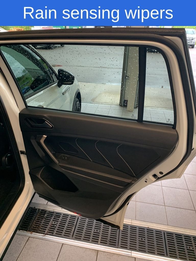 2023 Volkswagen Tiguan SE R-LINE BLACK - Photo 13