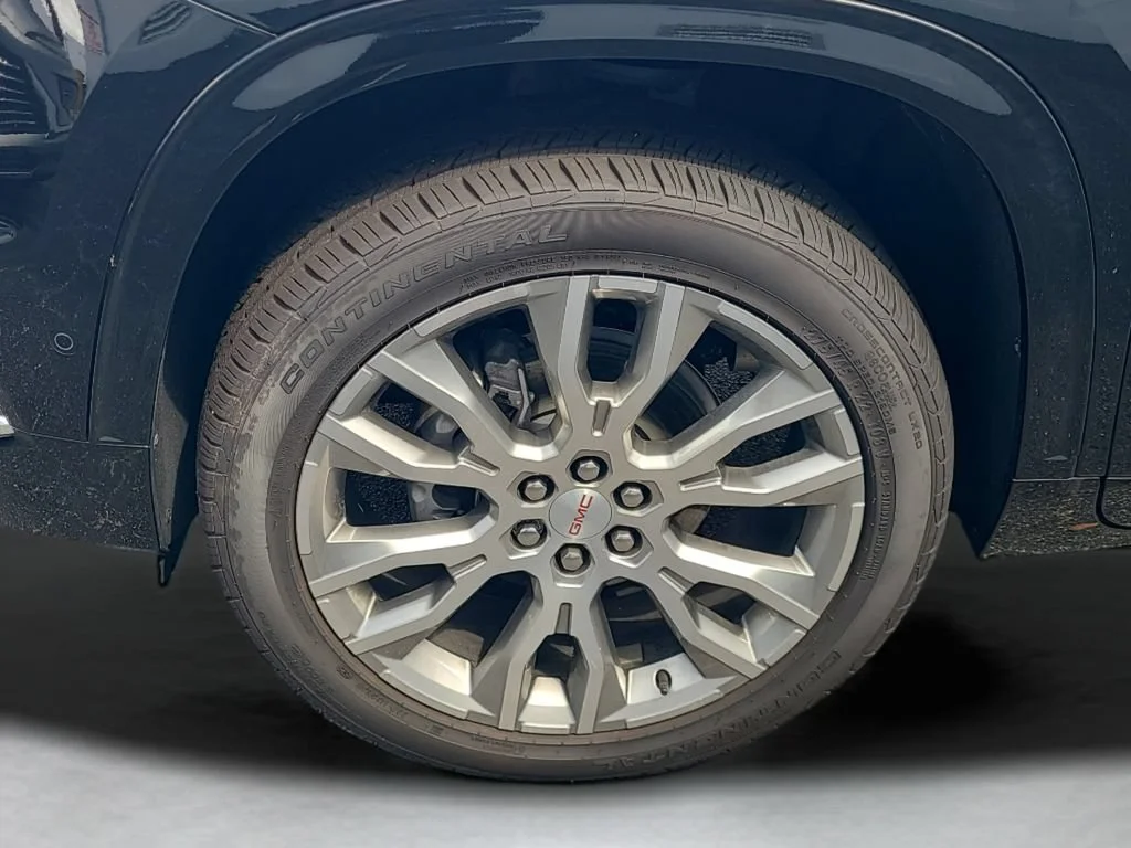 2026 GMC Acadia Denali - Photo 25