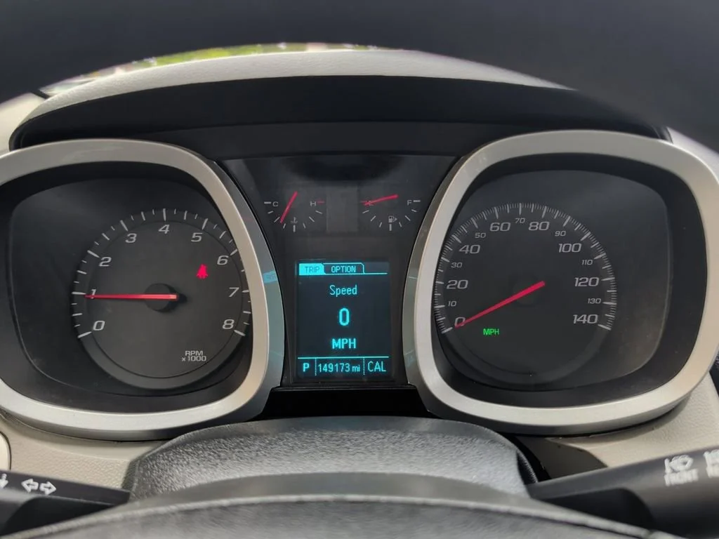 Used 2016 PATRIOT BLUE METALLIC Chevrolet LT image 17