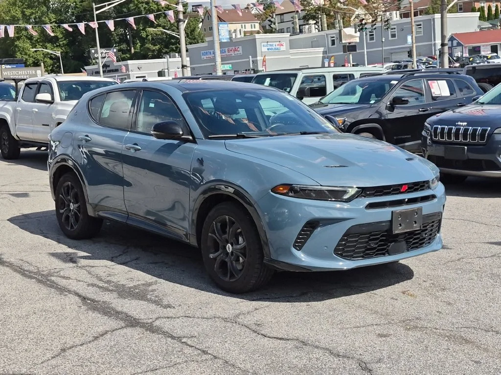Used 2024 Blue Dodge R/T Plus image 3