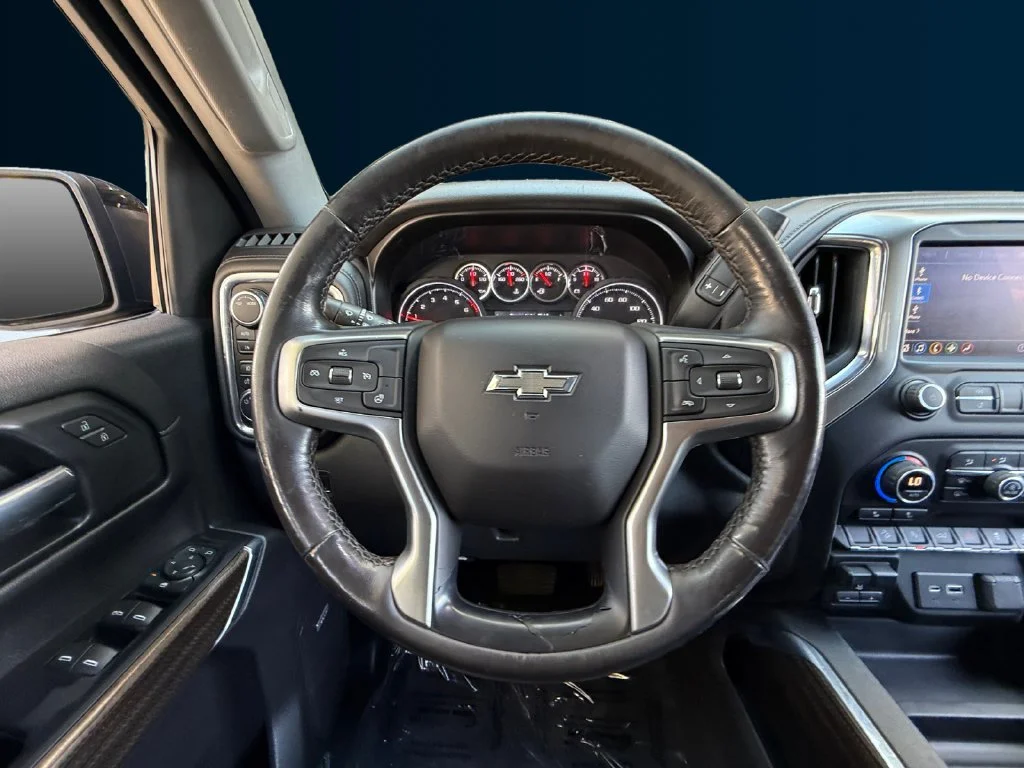 Used 2020 Blue Chevrolet LT Trail Boss image 13