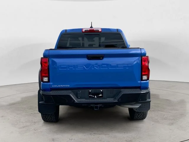 Used 2025 Blue Chevrolet Trail Boss image 4