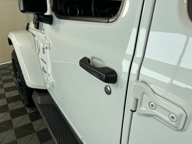 Used 2023 White Jeep Sahara 4xe image 13