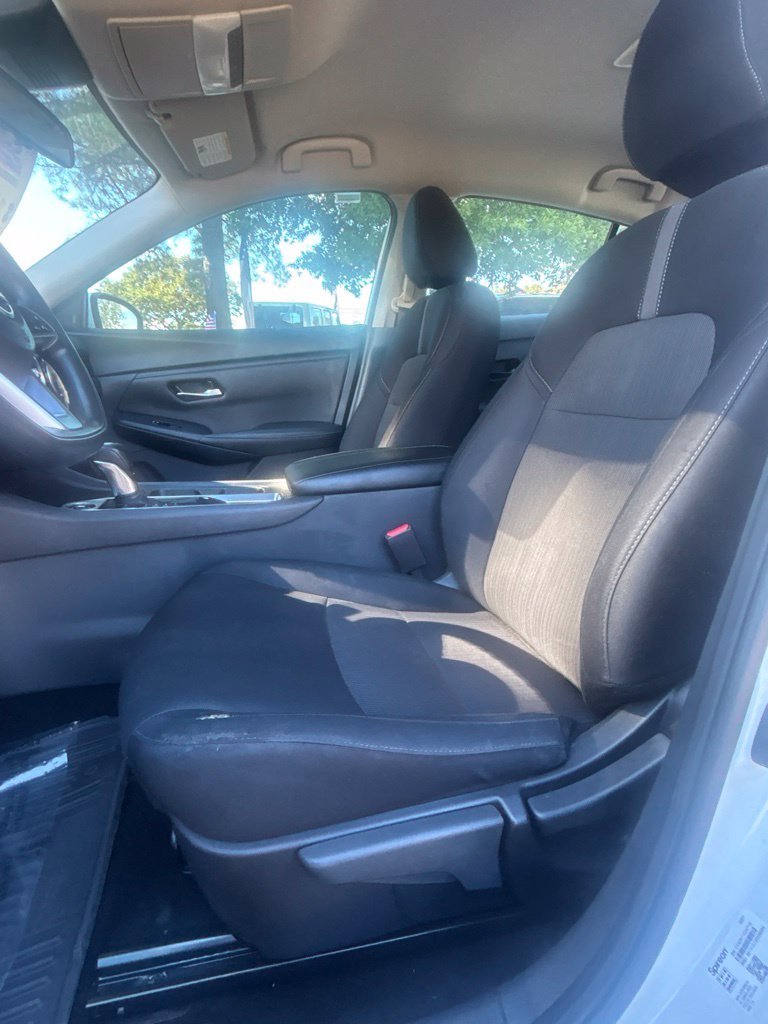 Used 2024 White Nissan SV image 17