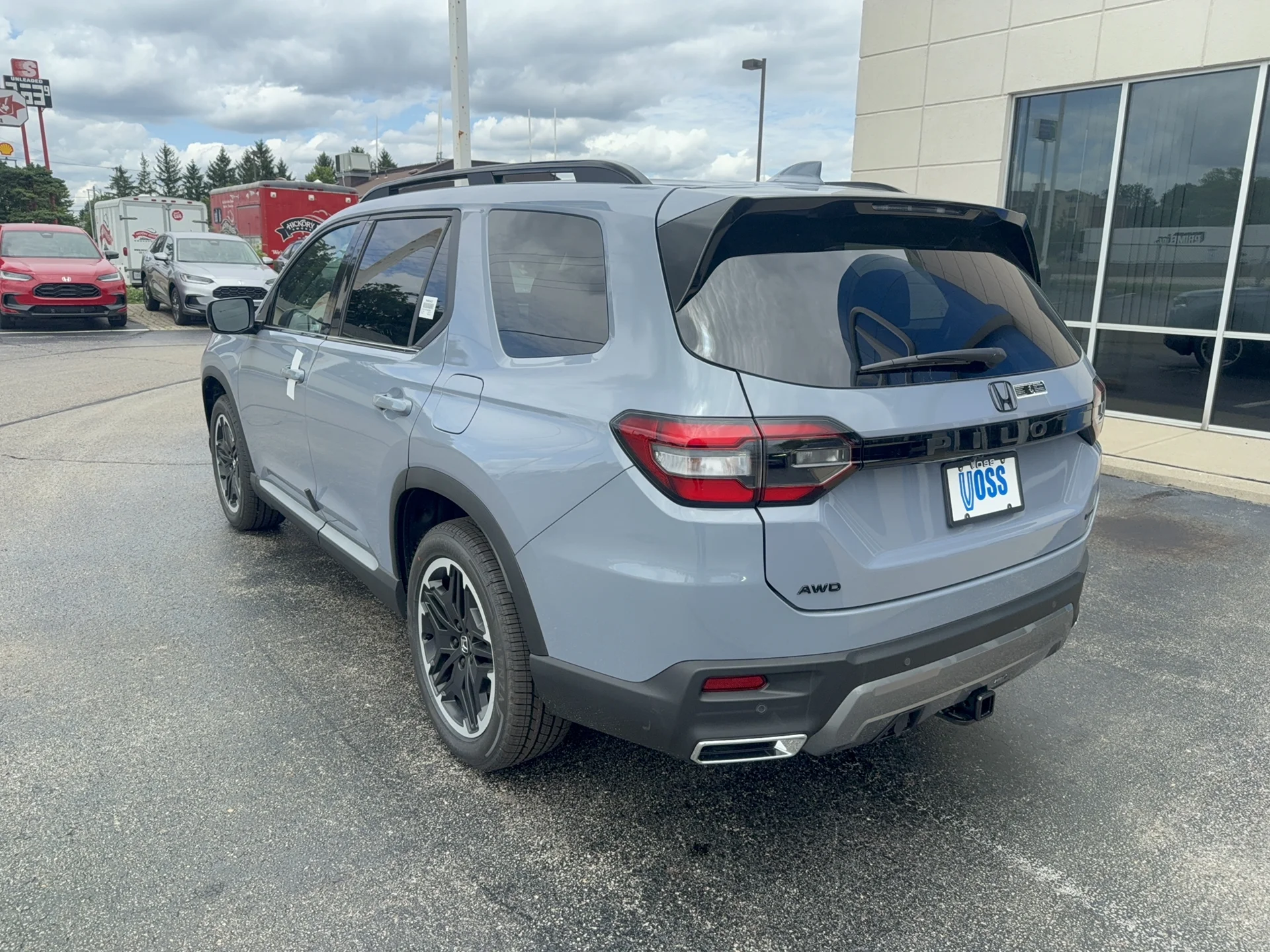 New 2026 Sonic Gray Pearl Honda Touring Blackout image 7