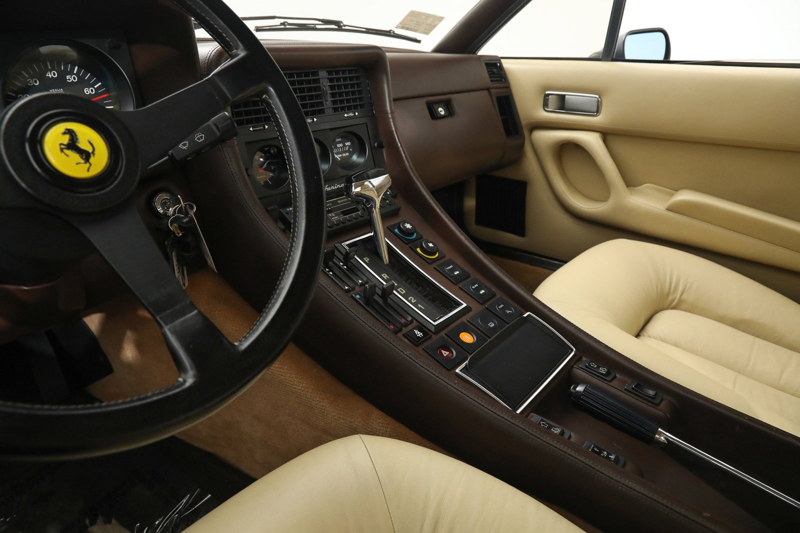 Used 1984 Silver Ferrari  image 29