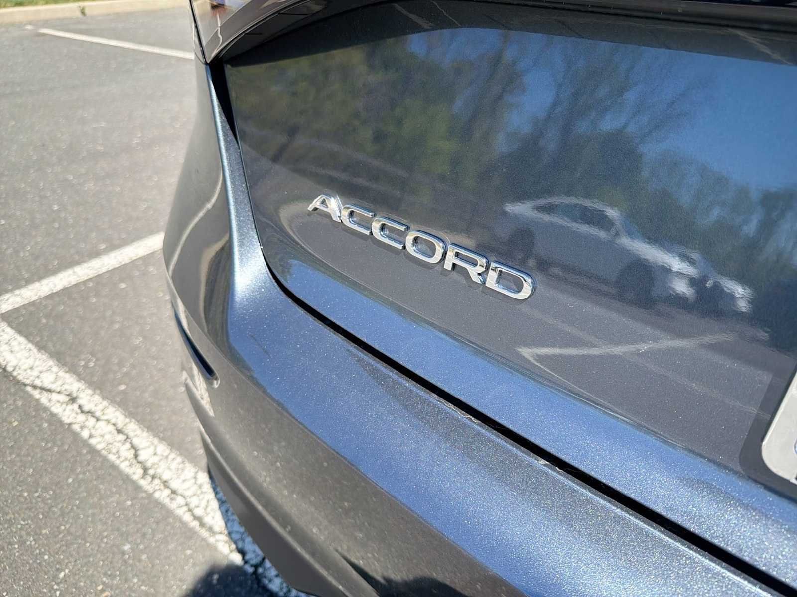 New 2026 Meteorite Gray Metallic Honda SE image 18