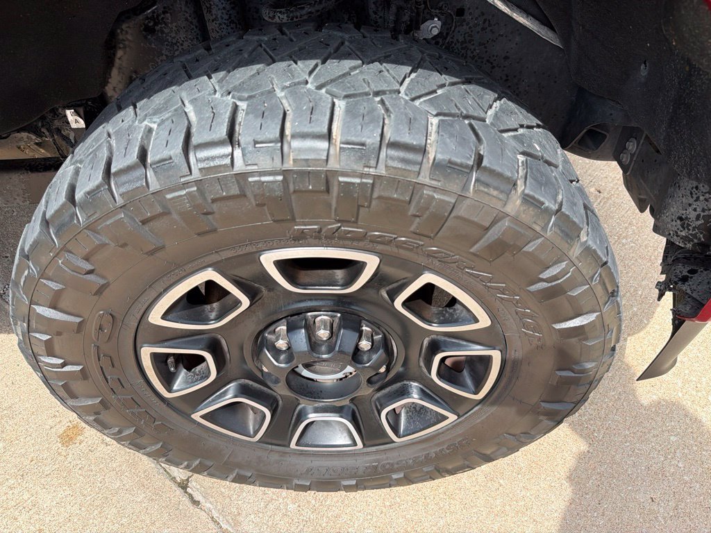 Used 2024 Red Metallic Ford Platinum image 9