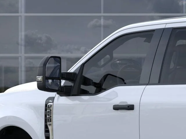 New 2026 Oxford White Ford XL image 20