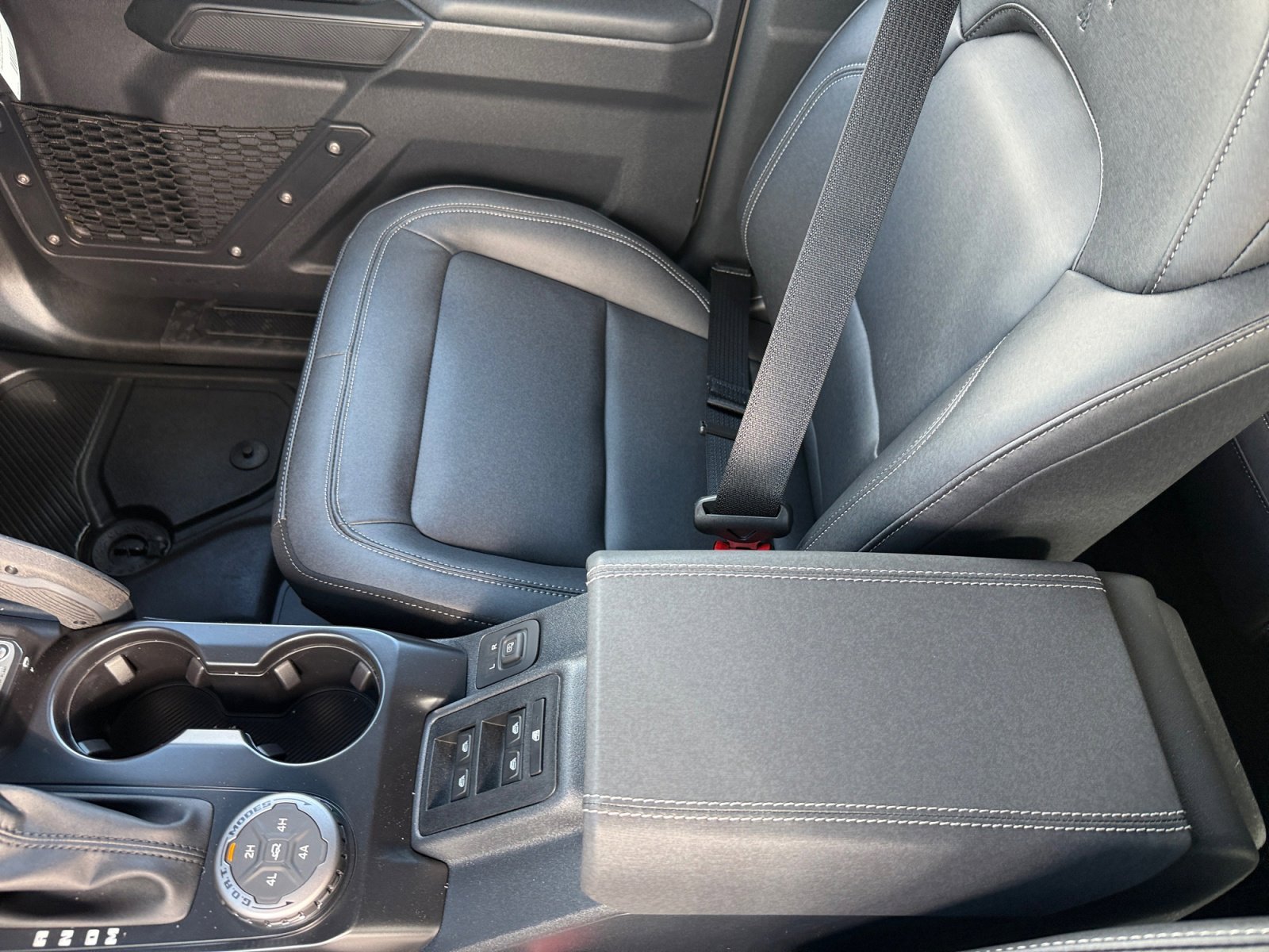 New 2026 Marsh Gray Ford Badlands® image 14