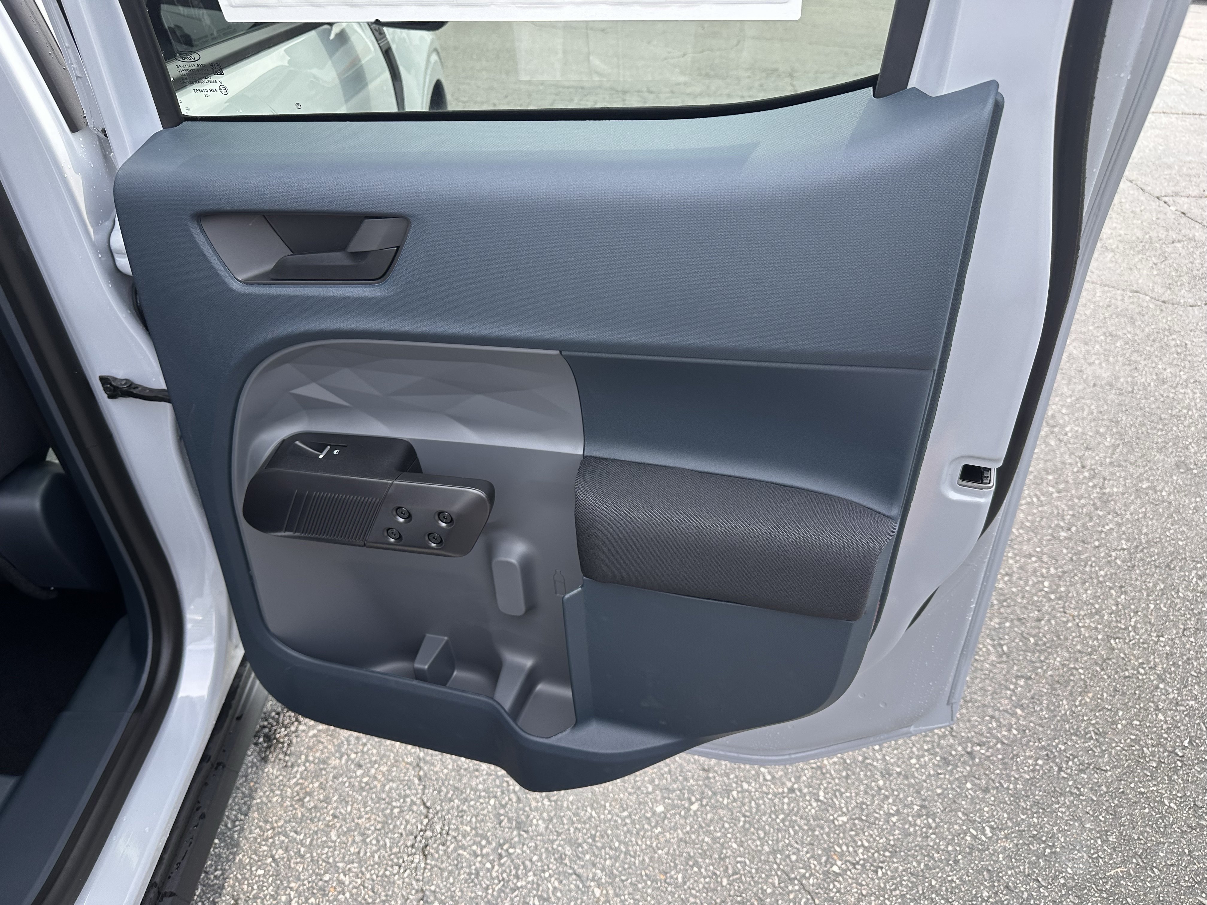 New 2026 Space White Metallic Ford XL image 15