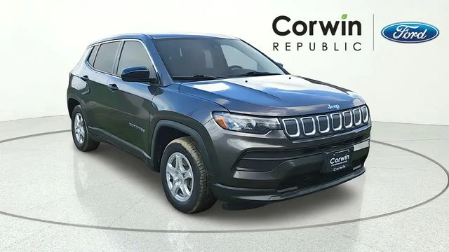 2022 Jeep Compass Sport's photo