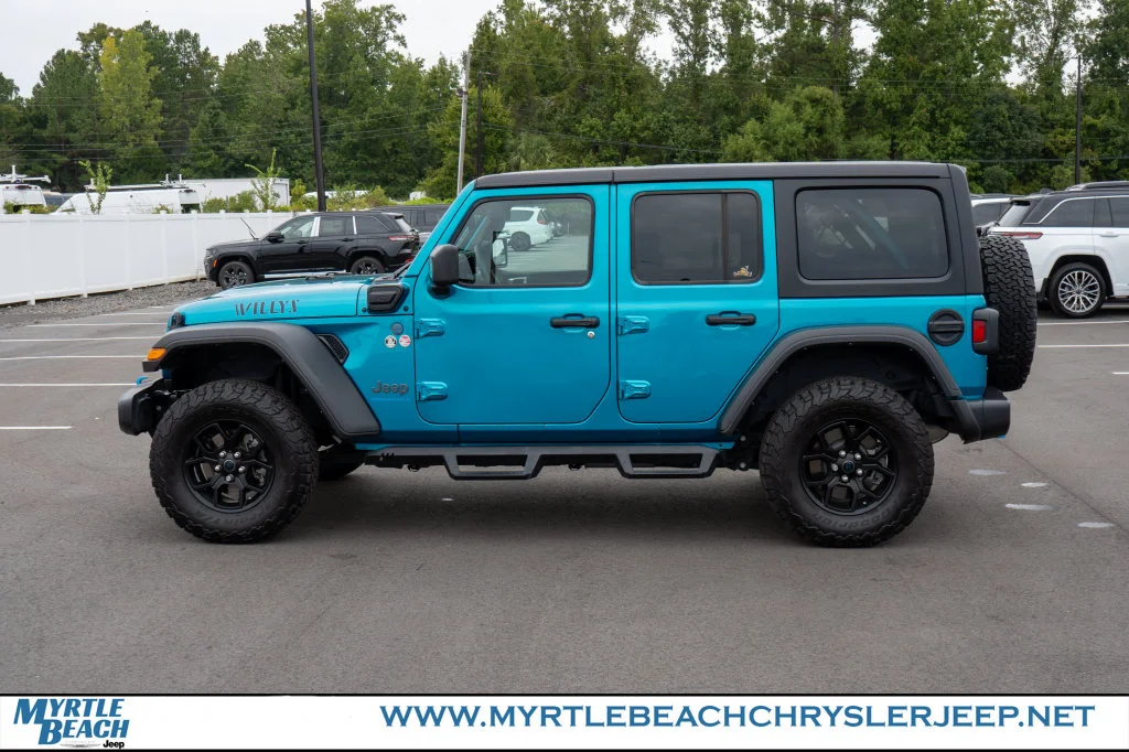Used 2024 Bikini Pearl Coat Jeep Willys 4xe image 3