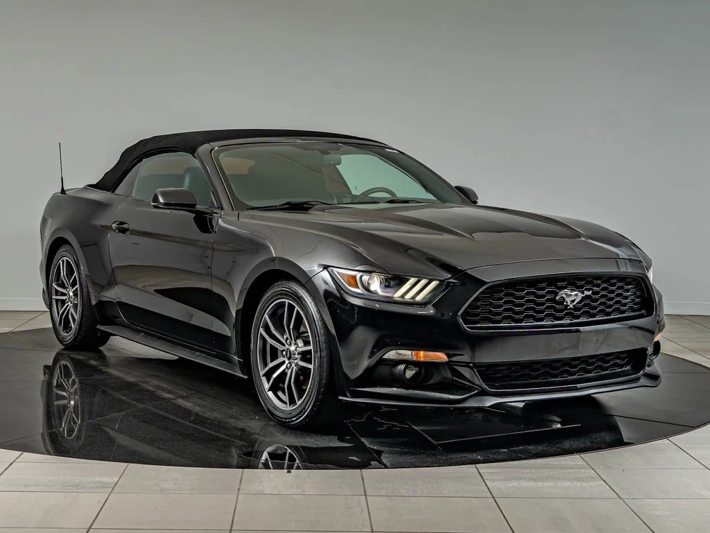 Used 2017 Shadow Black Ford EcoBoost Premium image 4