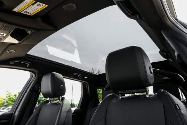 New 2026 Carpathian Grey Land Rover Landmark image 27