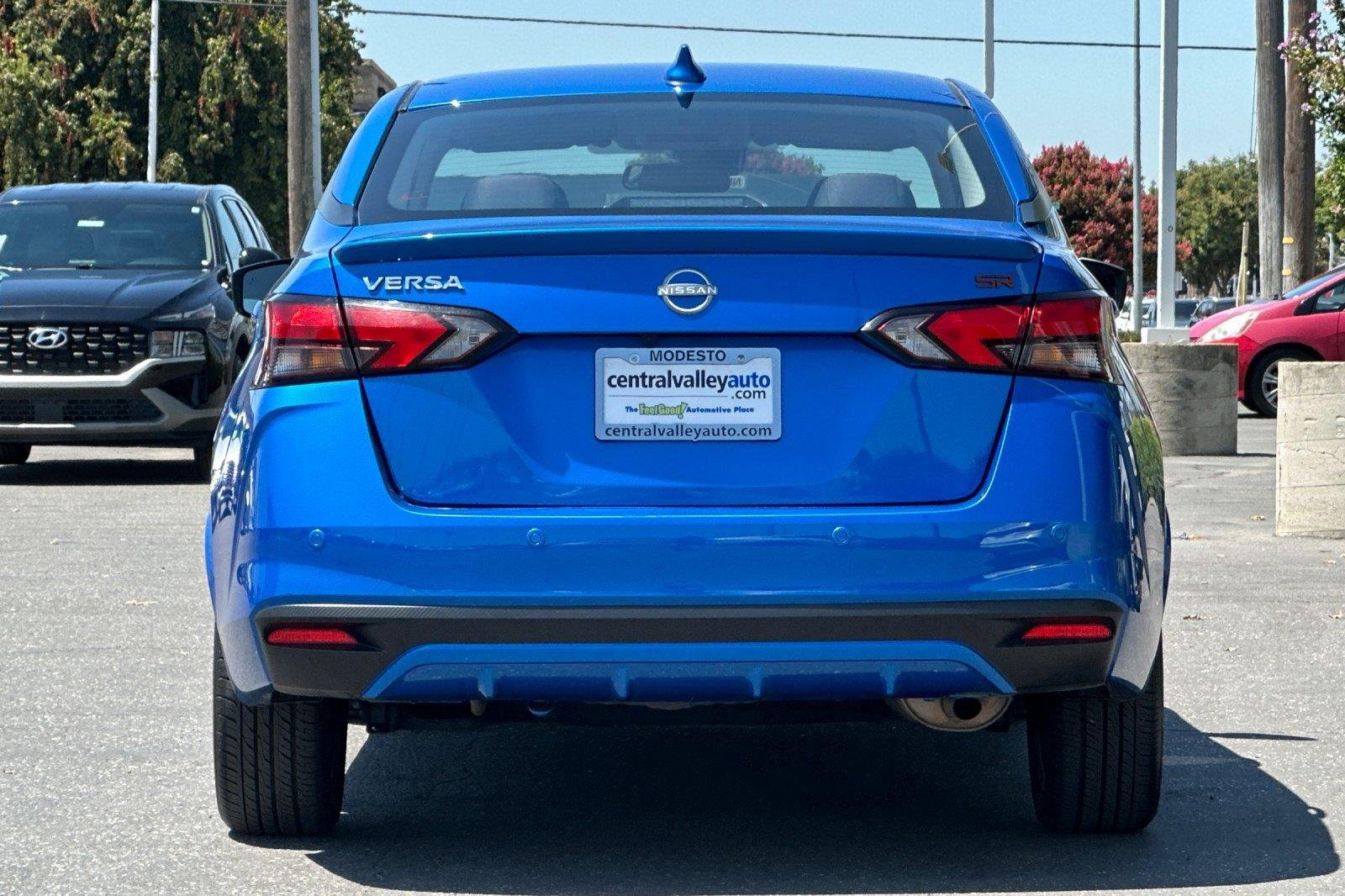 Used 2024 Electric Blue Metallic Nissan SR image 5