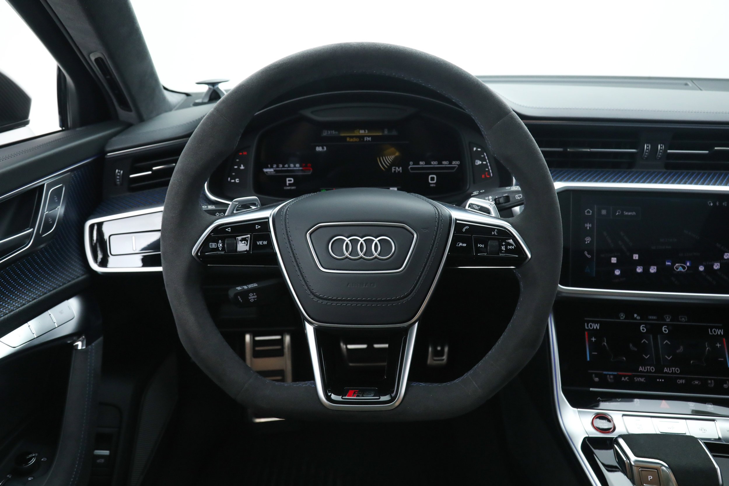 Used 2025 Gray Audi 4.0T image 27