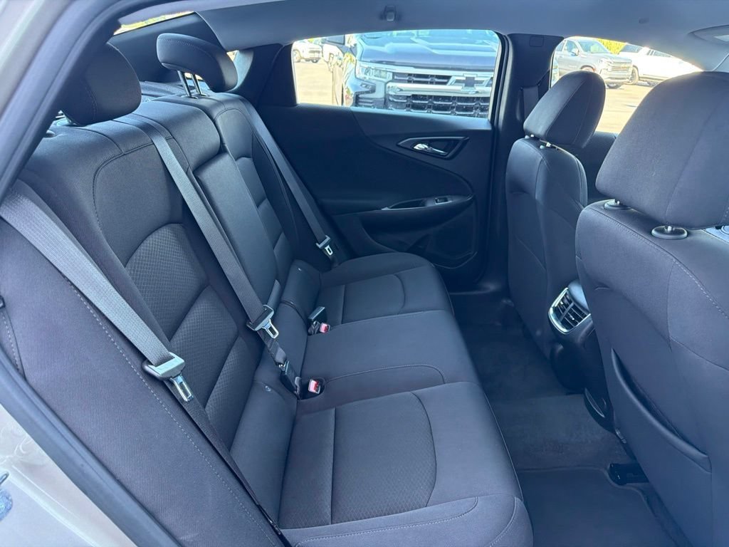 Used 2024 Mineral Gray Metallic Chevrolet 1LT image 25