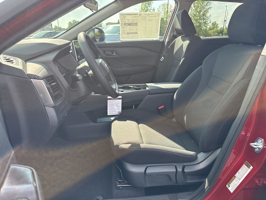 2026 Nissan Rogue S - Photo 11