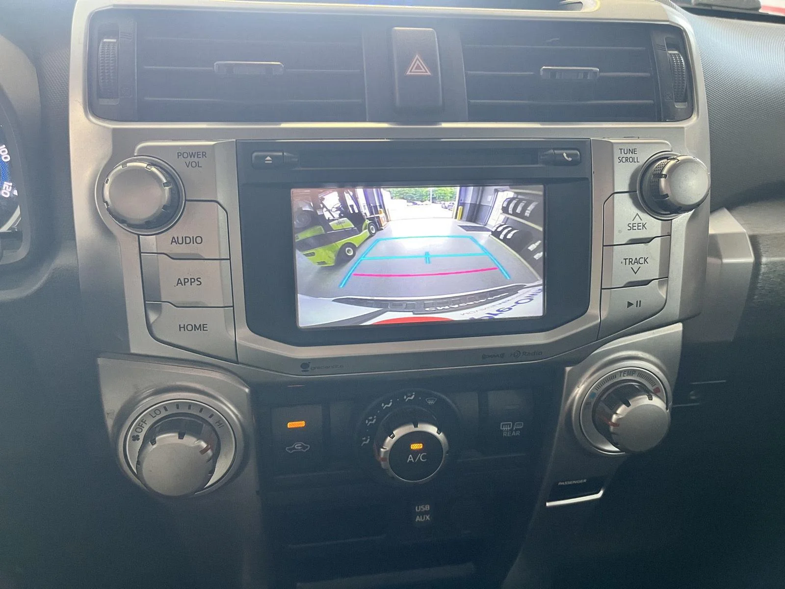 Used 2019 Super White Toyota SR5 image 40