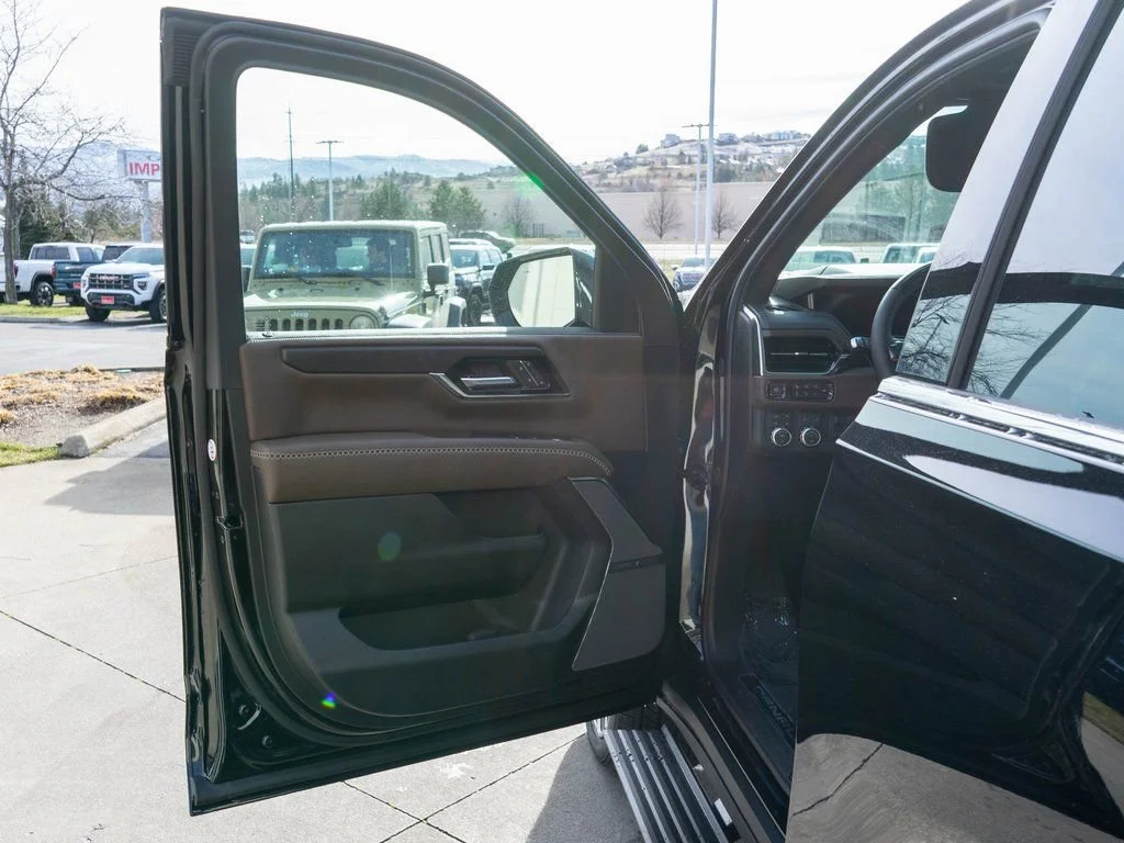 2026 GMC Yukon XL Denali Ultimate - Photo 20