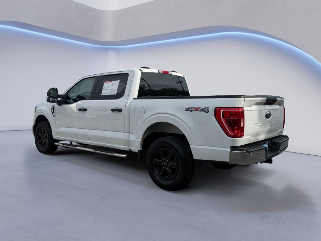 Used 2023 Oxford White Ford XLT image 5