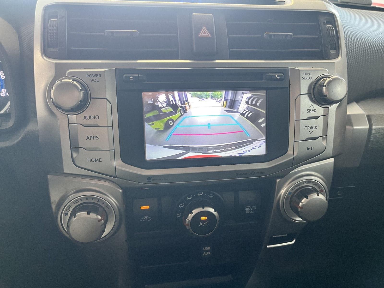 Used 2019 Super White Toyota SR5 image 40