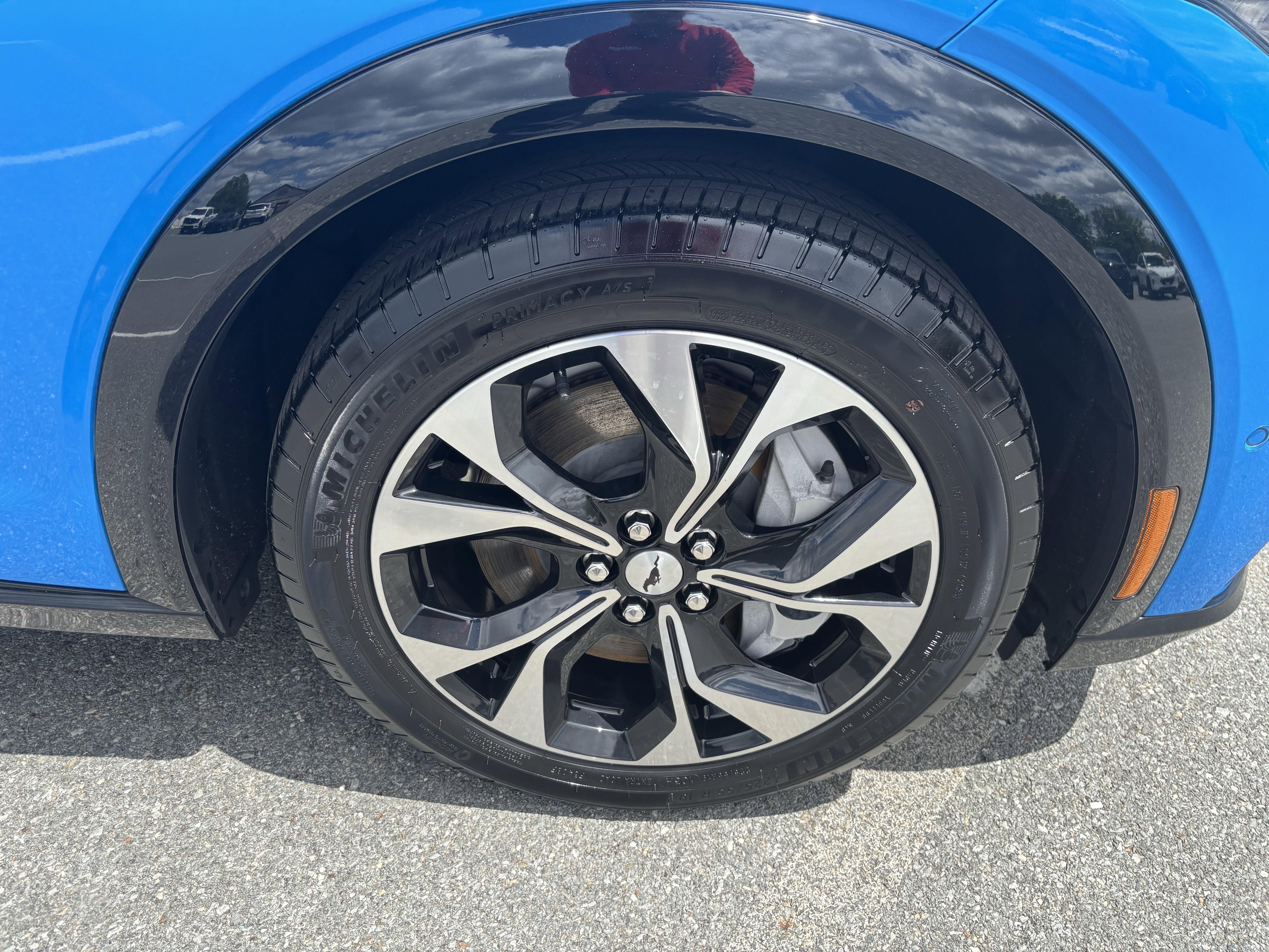 Used 2023 Blue Ford Premium image 39