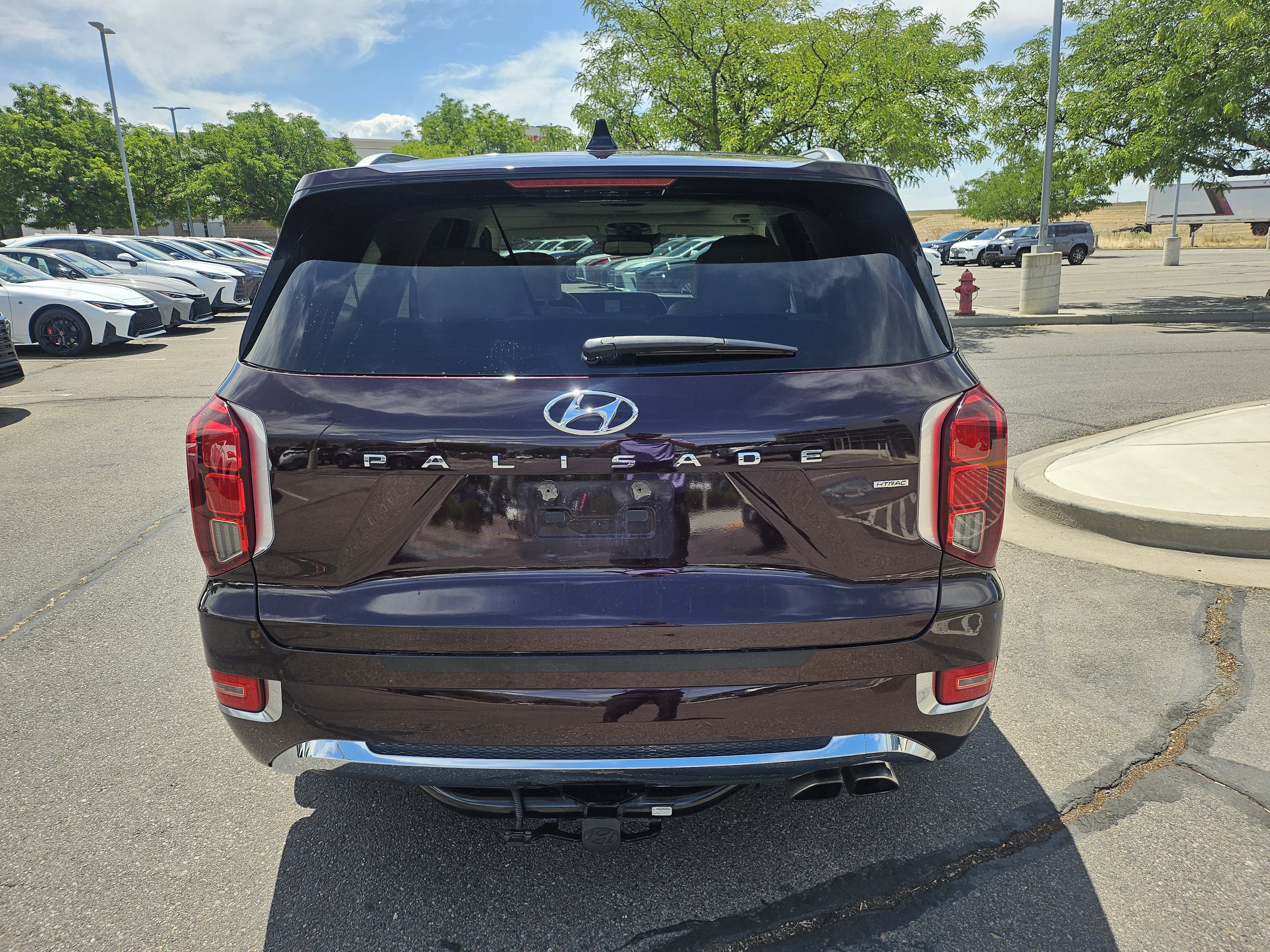 Used 2020 Sierra Burgundy Hyundai Limited image 7