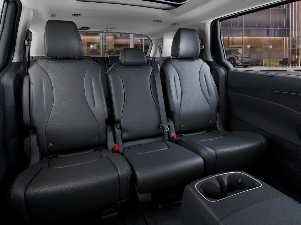 New 2026 Ceramic Silver Kia SX Prestige image 16