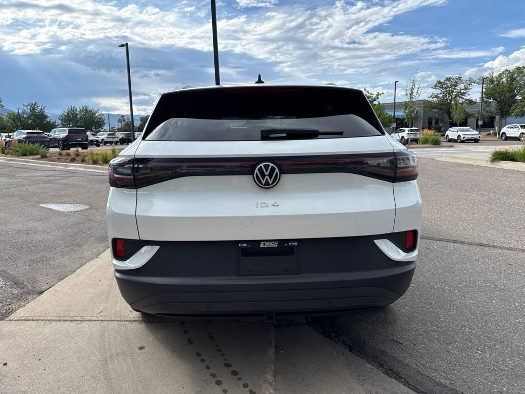 Certified Used 2024 Opal White Volkswagen Pro S image 5
