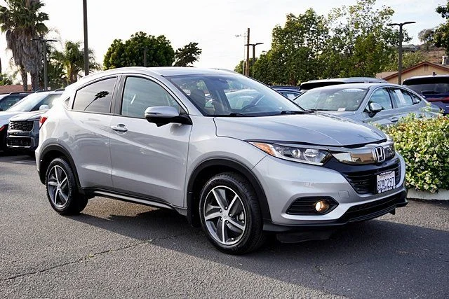 Used 2022 Silver Honda EX image 5