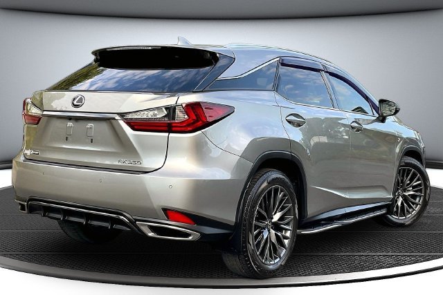 Used 2022 Silver Lexus 350 F Sport Handling image 5