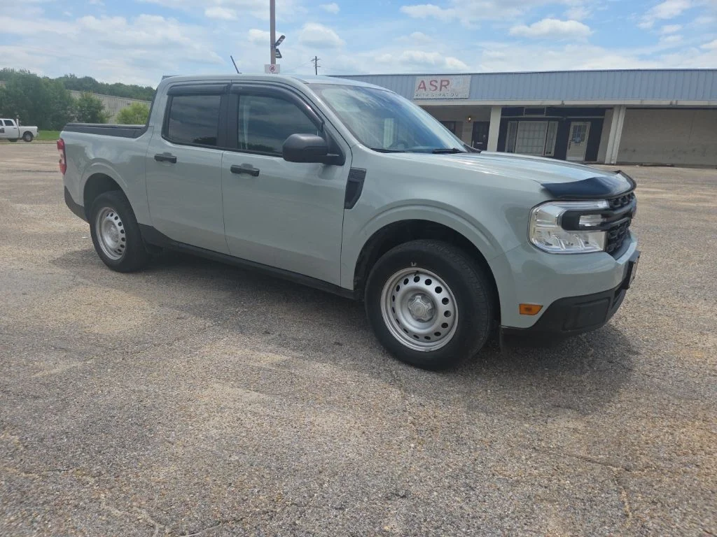Certified Used 2023  Ford XL image 11