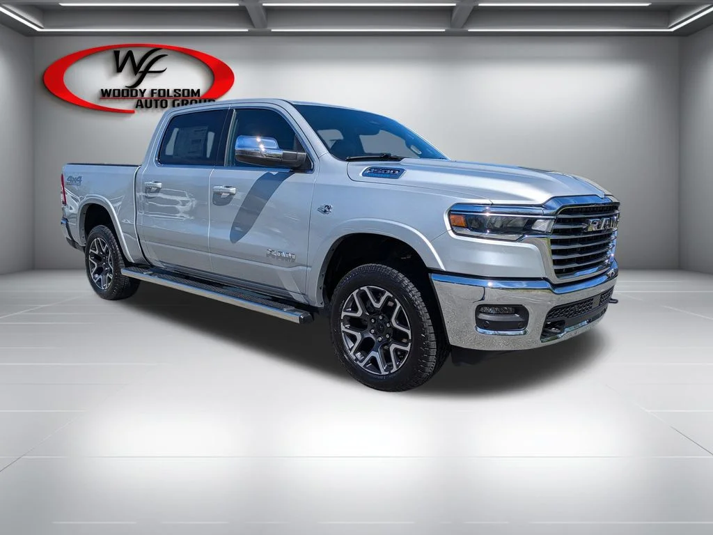 New 2026 Silver Zynith Exterior Paint RAM Laramie image 2