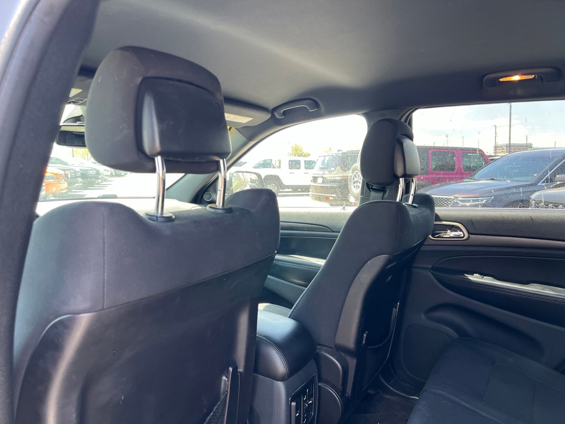 Used 2015 Silver Jeep Laredo image 24