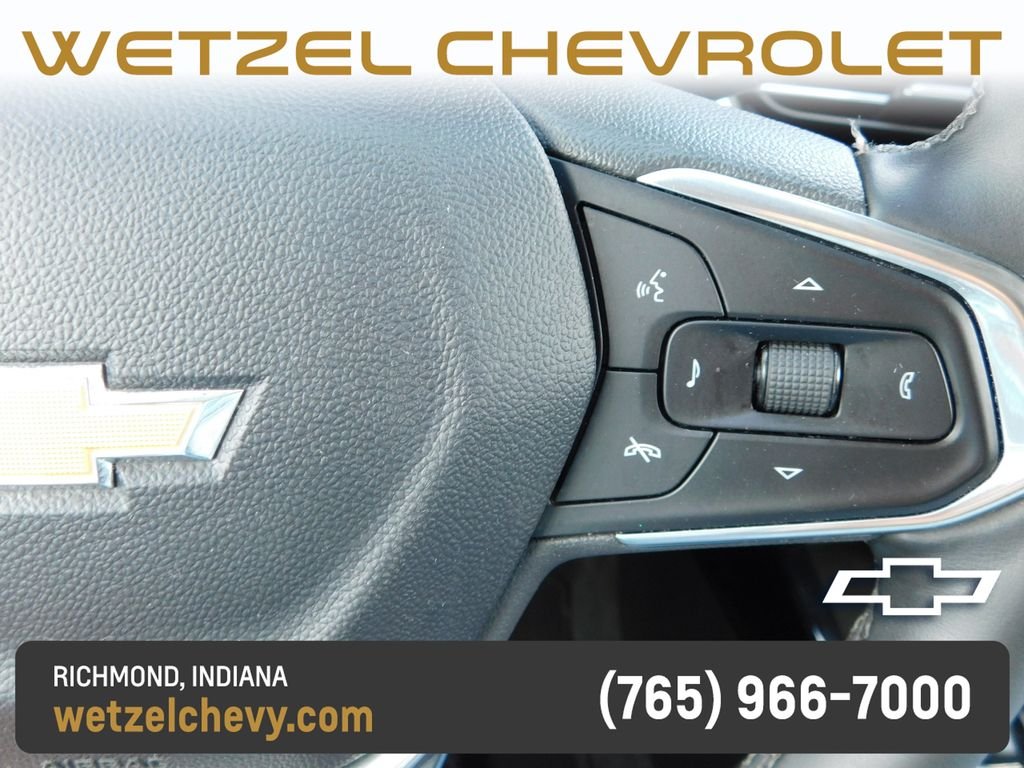 Used 2025 Red Chevrolet LT image 28