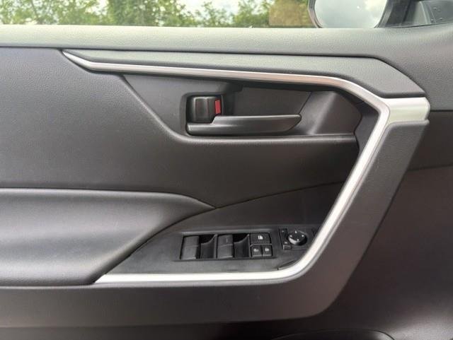 Used 2024 Silver Sky Metallic Toyota LE image 7