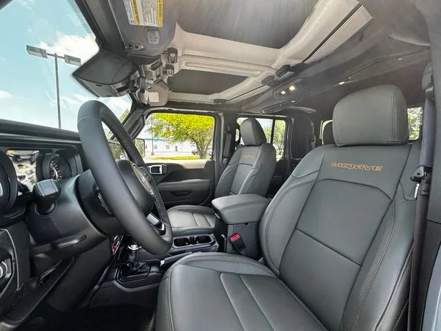 New 2026 Anvil Clear-Coat Exterior Paint Jeep Mojave image 10