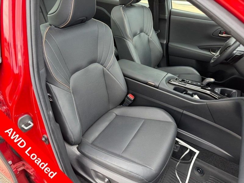 Used 2024 Black Toyota Platinum image 11