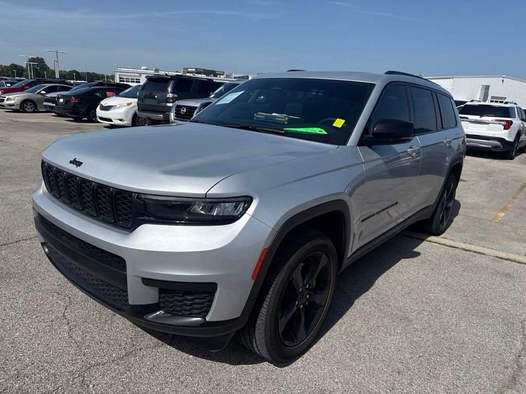 2024 Jeep Grand Cherokee L Altitude X 4x4's photo