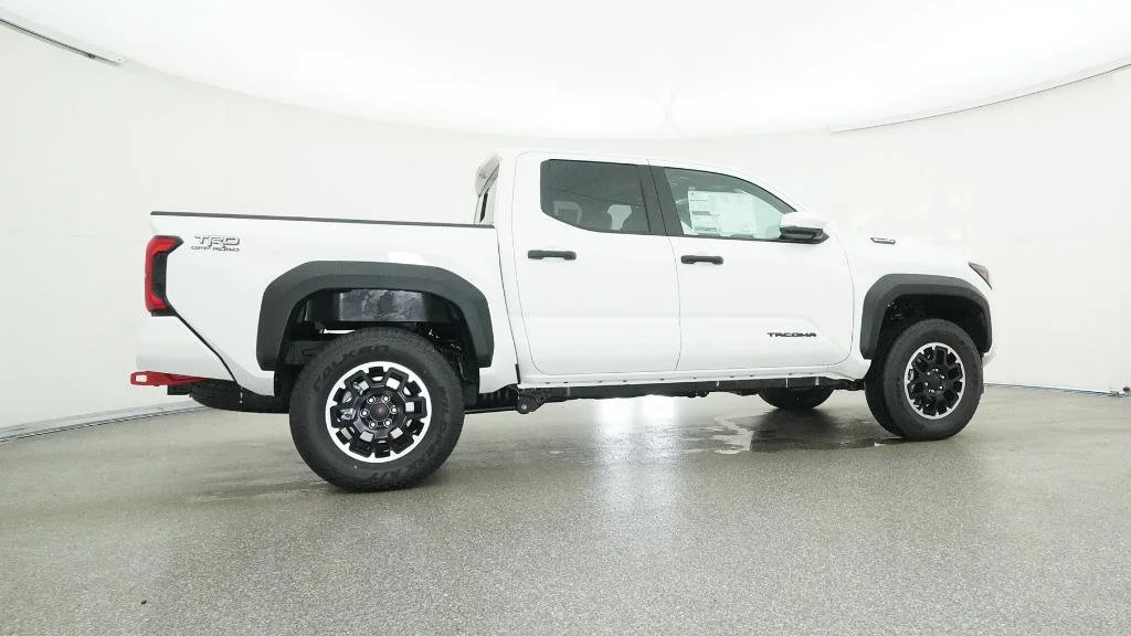 2025 Toyota Tacoma TRD Off Road - Photo 23