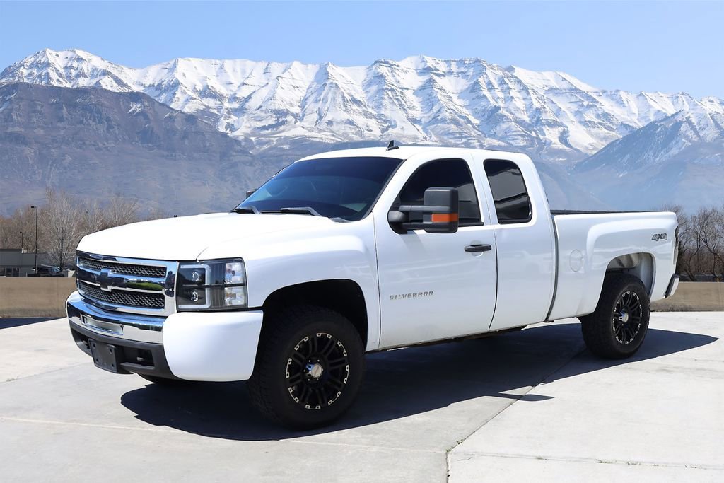 Used 2010 Chevrolet Silverado 1500 LT with VIN 1GCSKSE32AZ139044 for sale in American Fork, UT