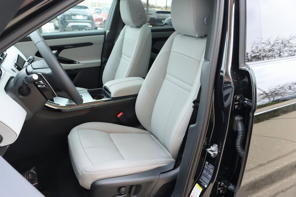 2026 LAND ROVER RANGE ROVER EVOQUE - Image 12
