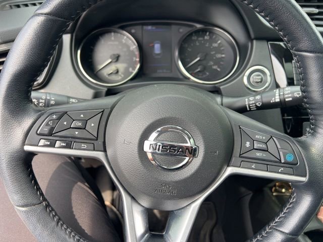 Used 2020 Gun Metallic Nissan SV image 12